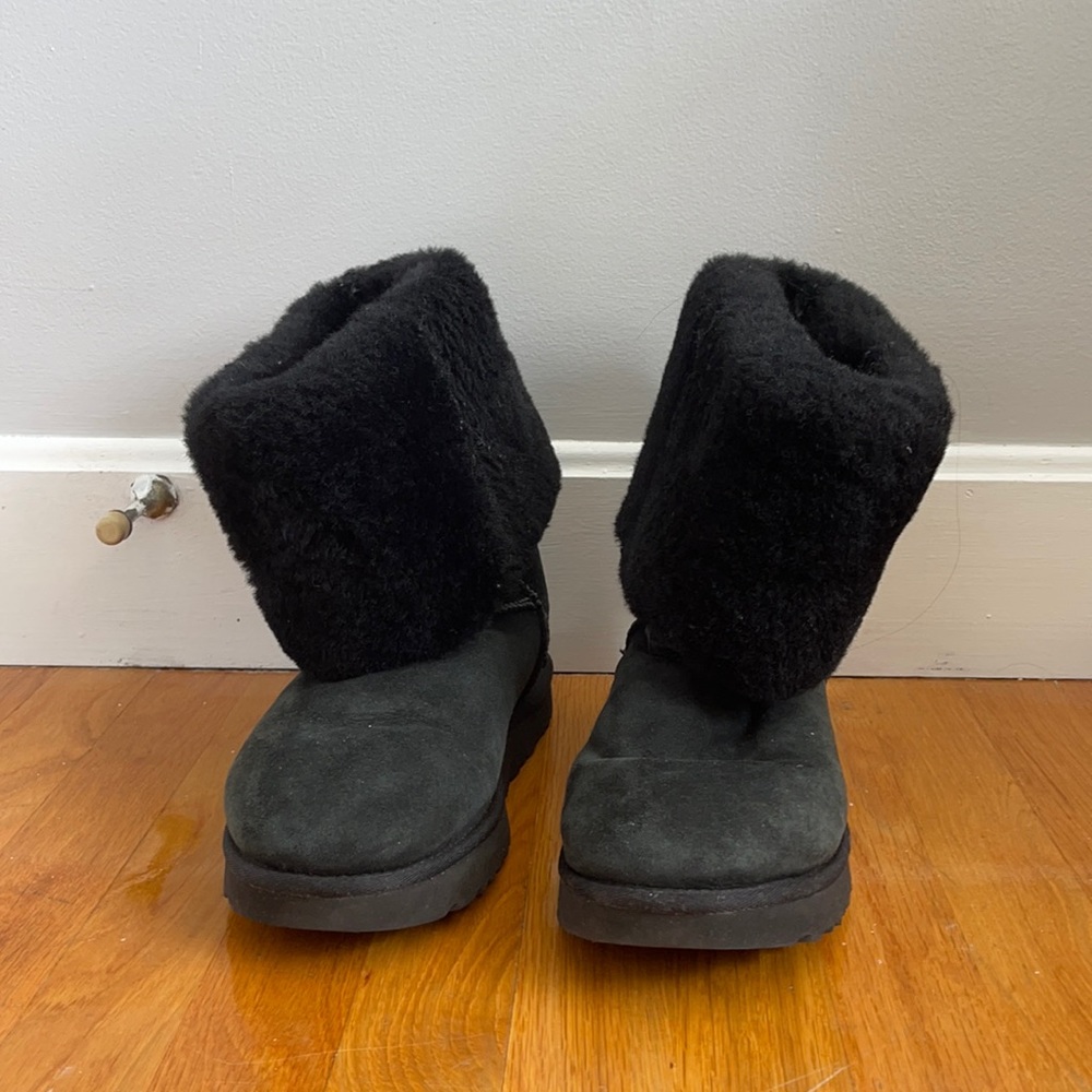 UGG, USA Size 10, Black